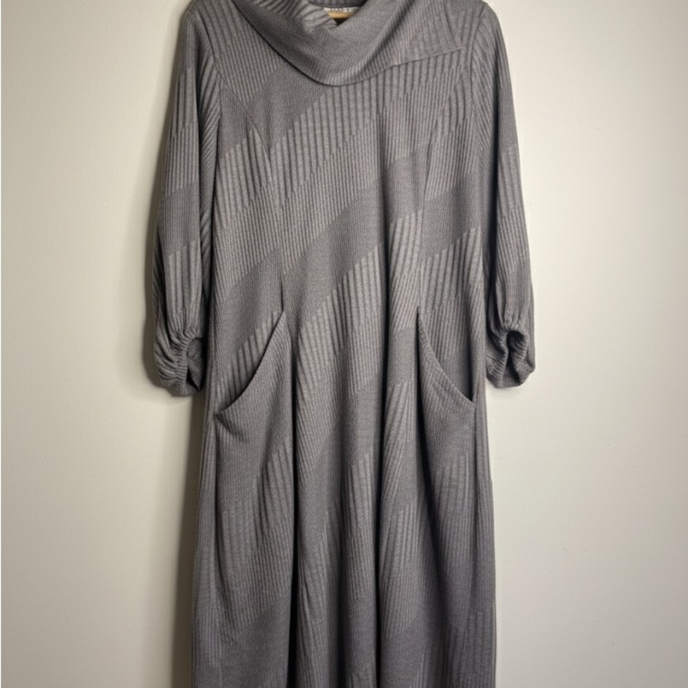 Robbie Bee Grey Ribbed Sweater Dress – Size Large